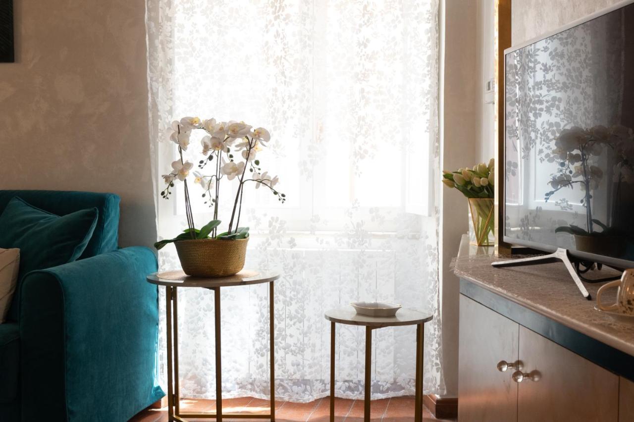 Apartamento Campo De Fiori Chic Roma Exterior foto